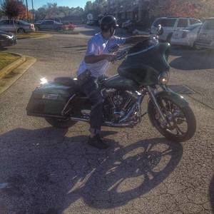 Meet your Posher, Bobby